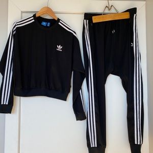 Adidas jogger set